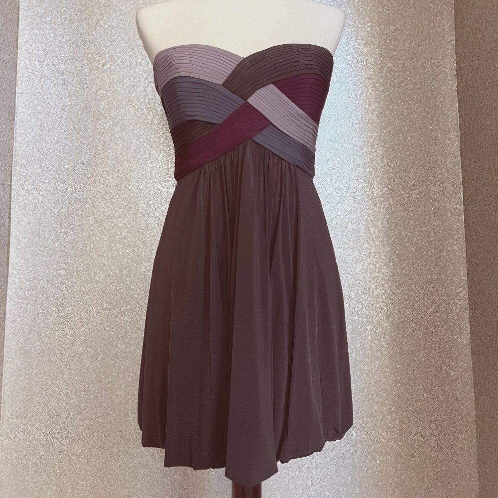 BCBGeneration, Size 6, Grey